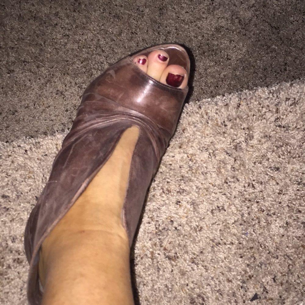 Sexy brown booty shoes